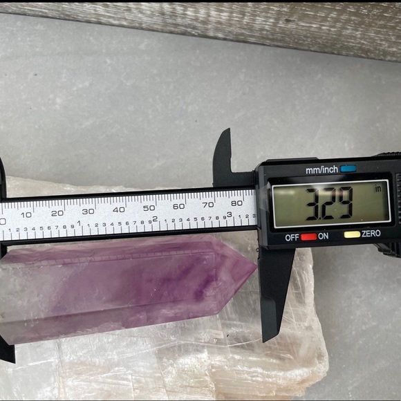 Fluorite Crystal Tower Point - Picture 6 of 8